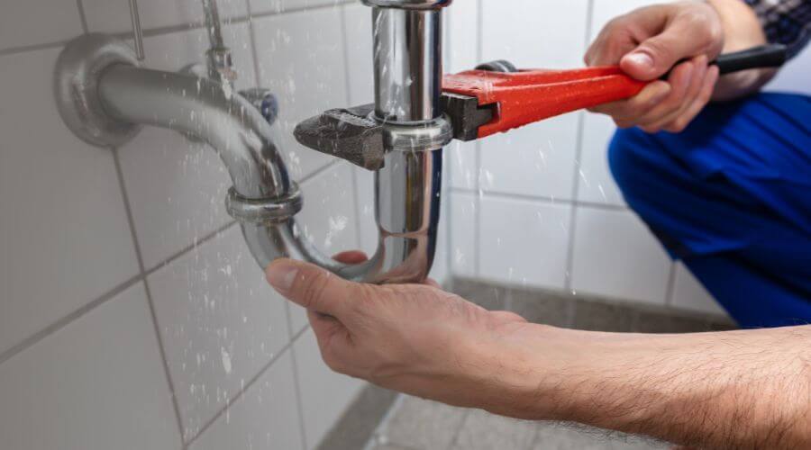 Local tankless water heater installation in Bates City, MO